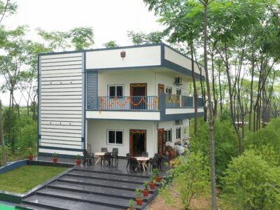 MOST BEAUTIFUL FARM HOUSE WITH VILLA FOR SALE