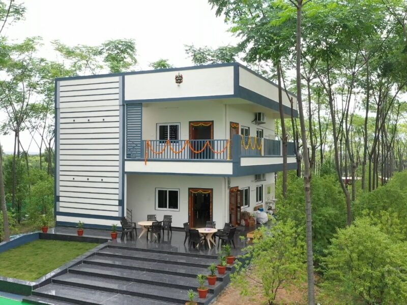 MOST BEAUTIFUL FARM HOUSE WITH VILLA FOR SALE