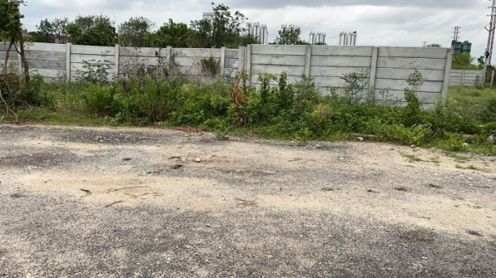 1000 sqyds Plot for sale in silpa dream Valley, Tellapur